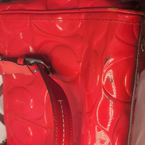 Coach-Coral Patent Leather-Handbag Not Red - Picture 6 of 11
